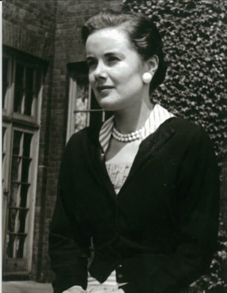 Ceridwen "Ceri" Rees Thomas