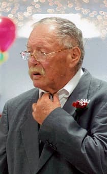 Kenneth Frank Pinchbeck