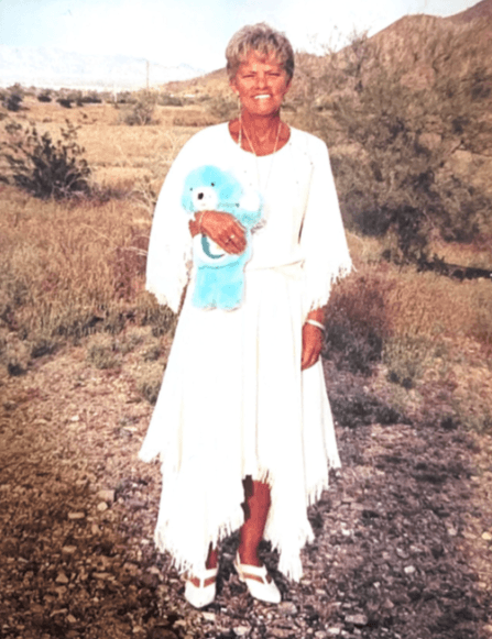 Lorna Lynn (Thomas) Henault