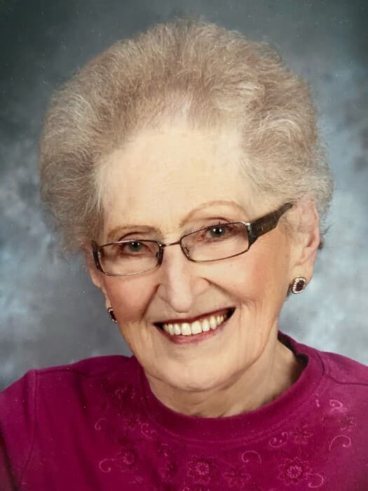 Pauline (Nahaiowski) Nowicki