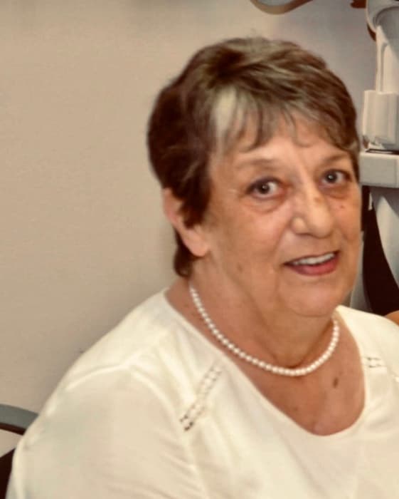 Shirley Joy (Voynovich) Jones