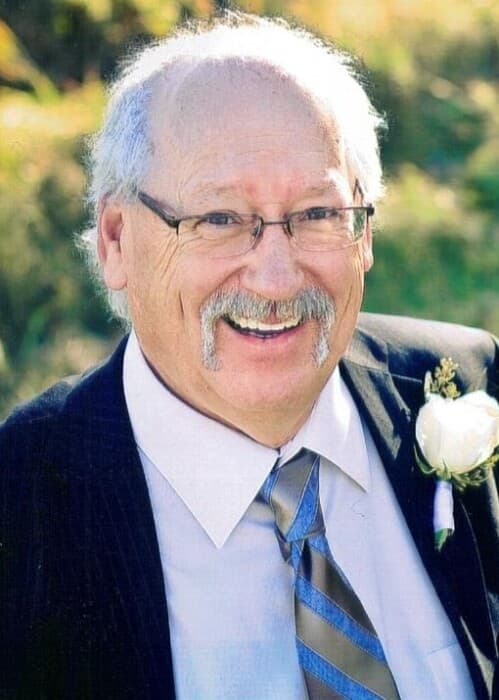 Wayne Edward Bowes